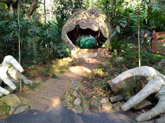 Flying Hanuman photo 3