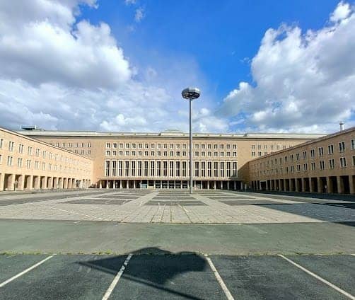 Tempelhof Airport photo 2