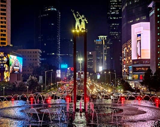 Bundaran HI photo 2