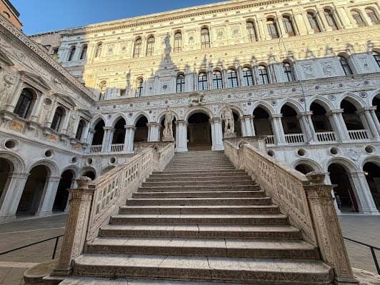 Doge's Palace photo 5