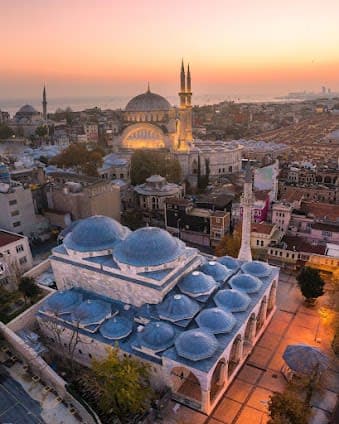 Istanbul, Türkiye 16-day travel plan covering Top attractions and For kids itinerary cover