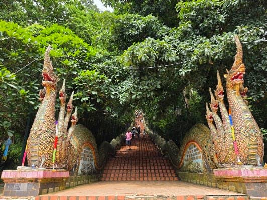 Wat Phra That Doi Suthep photo 2